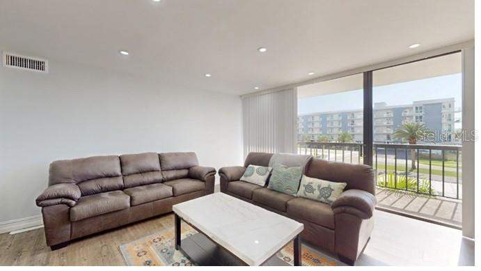 2 bedroom Condominium at 400 Island Way #210, Starboard Tower, Clearwater Beach — photo 5