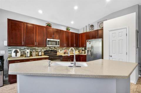 11013 Rockledge View Drive, Riverview FL - photo 12 of 29