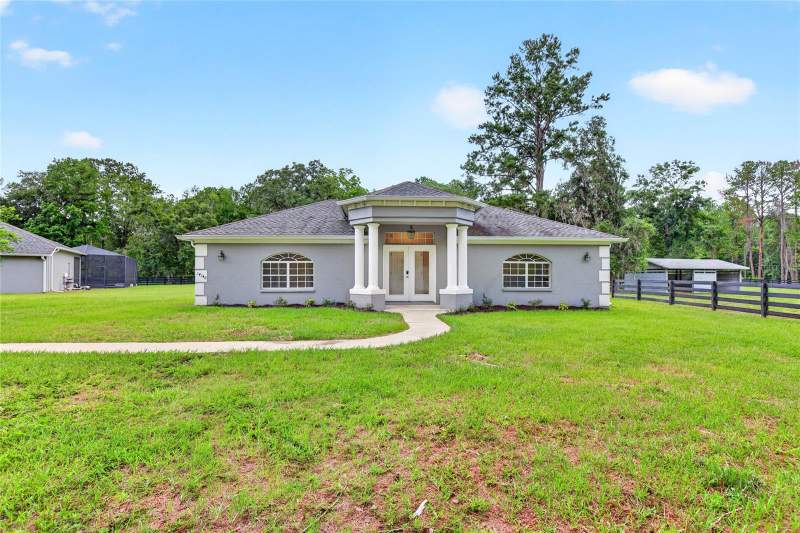 6 bedroom Single Family Residence at 14144 NW 141st Avenue, Village/Hidden Lakes, Williston — photo 2