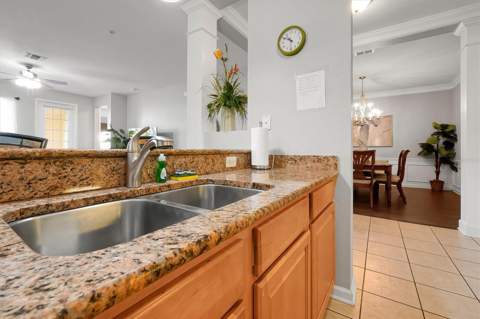 5036 Shoreway Loop #30105, Orlando FL - photo 10 of 49
