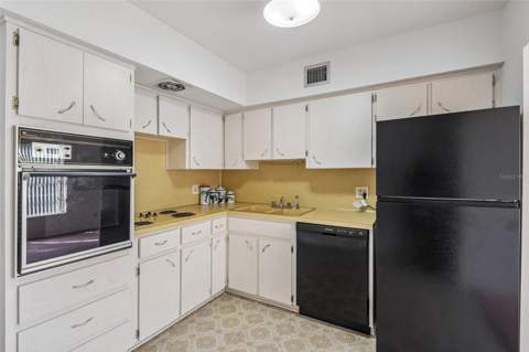 2460 Persian Drive #44, Clearwater FL - photo 6 of 6