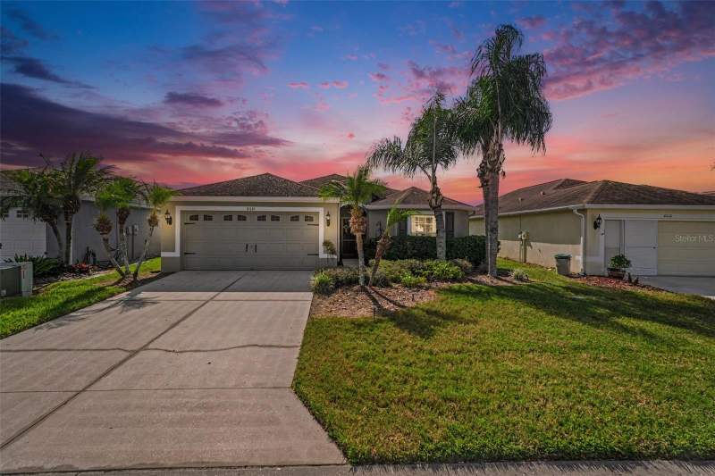 2 bedroom Single Family Residence at 10130 Old Tampa Bay Drive, Tampa Bay Golf & Tennis Club Ph 05A, San Antonio — photo 2