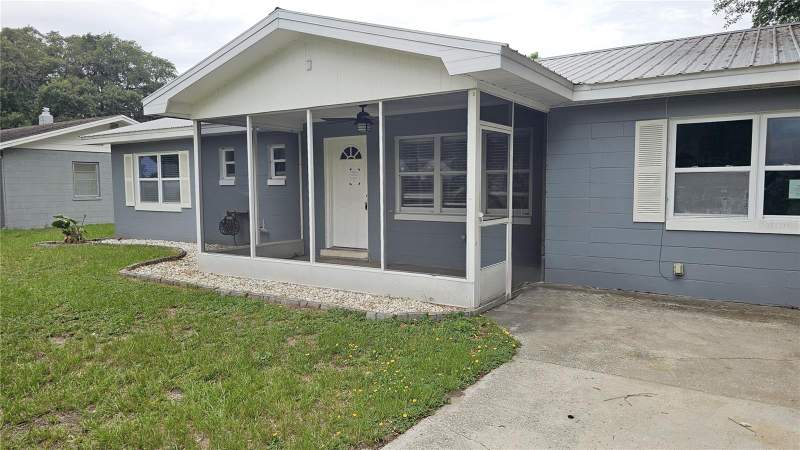 4 bedroom Single Family Residence at 314 WOODLAND DRIVE, JOANNA SHORES, EUSTIS — photo 4