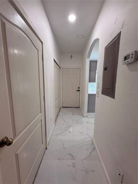 3454 High Hampton Circle, Tampa FL - photo 6 of 6