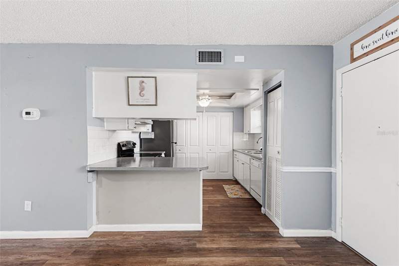 1 bedroom Condominium at 1250 S PINELLAS AVENUE #803, GREEN DOLPHIN PARK CONDO, TARPON SPRINGS — photo 4