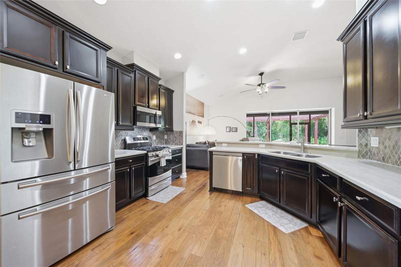 3 bedroom Single Family Residence at 10106 Caraway Spice Avenue, Avelar Creek North, Riverview — photo 2