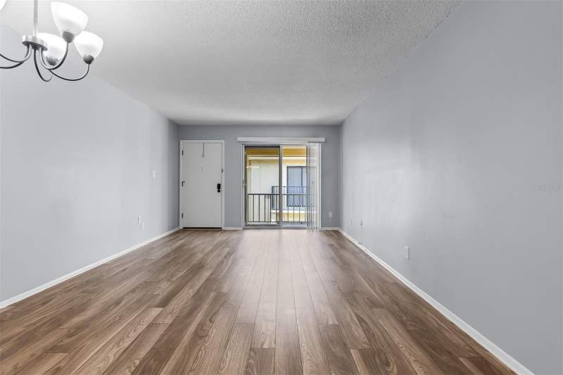 1 bedroom Condominium at 7612 Nacido Court, The Greens Of Townn Country, Tampa — photo 5