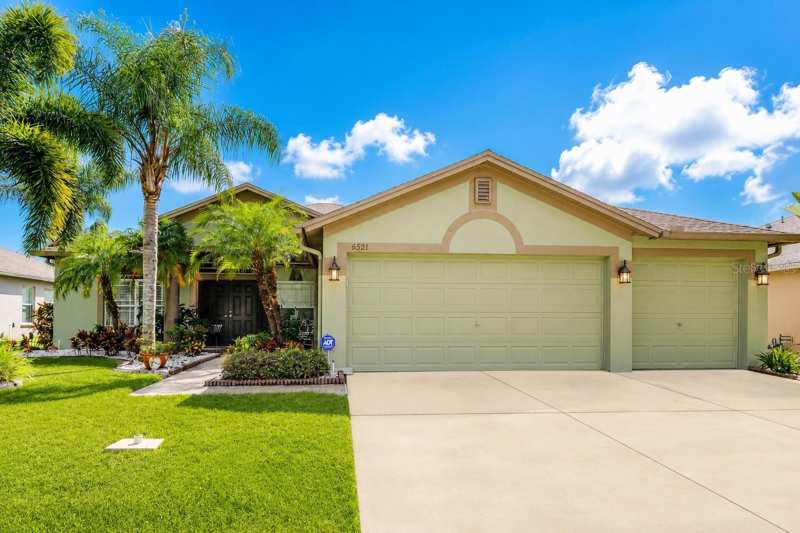 4 bedroom Single Family Residence at 6521 Carrington Sky Drive, Covington Park Ph 5B, Apollo Beach — photo 1