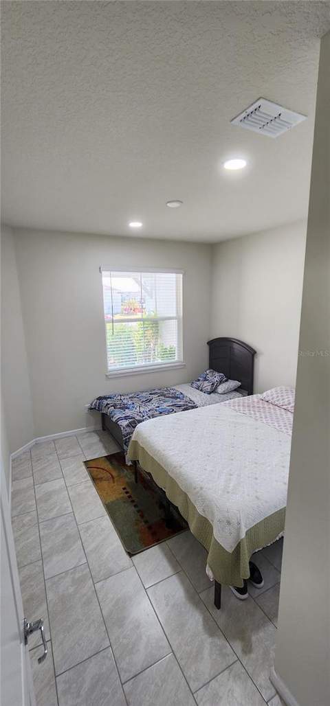 1823 Spring Shower Cir, Kissimmee FL - photo 21 of 38