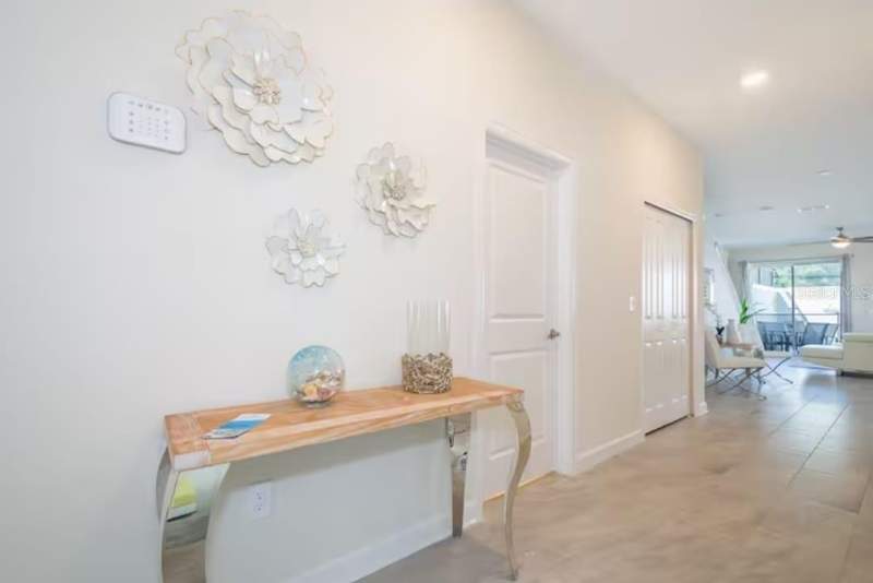 5 bedroom Townhouse at 4975 Windermere Avenue, Storey Lake Ph 3, Kissimmee — photo 3