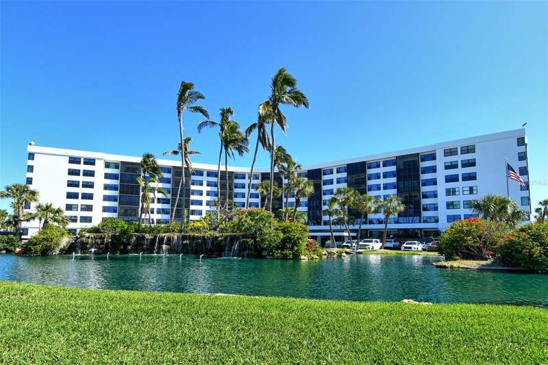 2 bedroom Condominium at 5855 Midnight Pass Road #221, Harbor Towers Y & R, Sarasota — photo 2