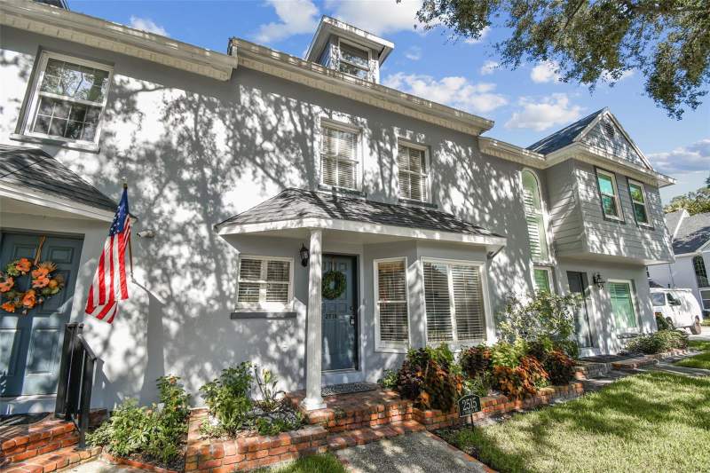 Crowder ManorCondos for Sale in Tampa, FL