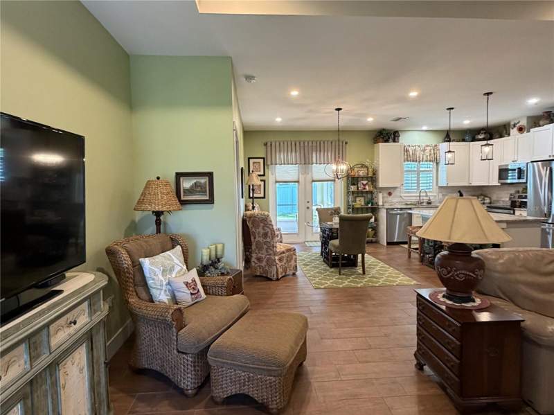 3 bedroom Single Family Residence at 2885 Jollivette Road, Port Charlotte Sub 32, North Port — photo 4