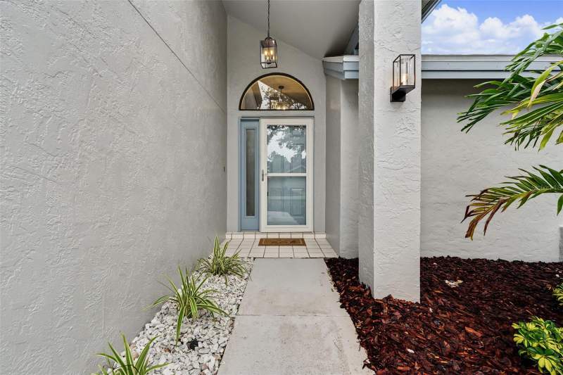 3 bedroom Single Family Residence at 3010 Longbrooke Way, Longbrooke Sub Unit Two, Clearwater — photo 4