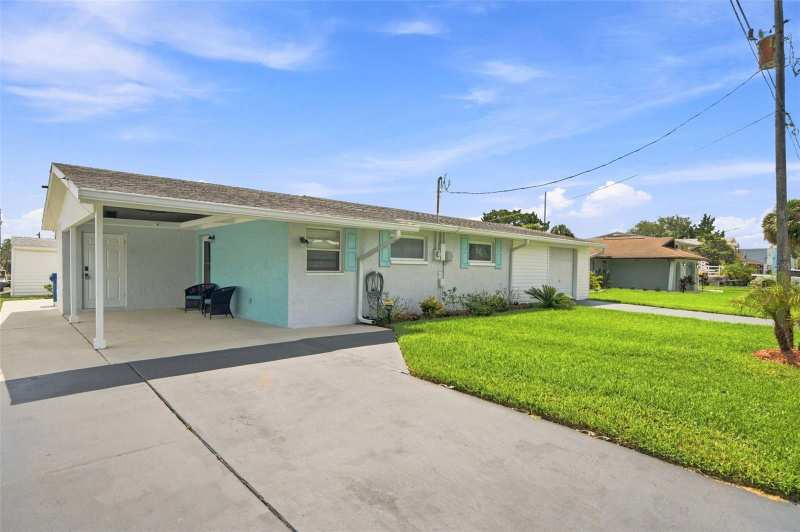 2 bedroom Single Family Residence at 4496 Bimini Drive, Gulf Coast Ret, Hernando Beach — photo 1