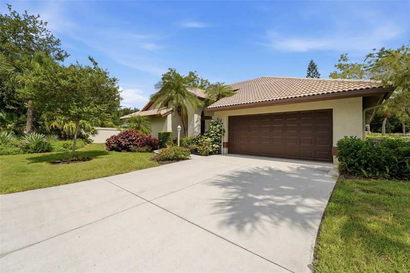 3 bedroom Single Family Residence at 215 Carriage House Lane #215, Inlets Sec 08, Nokomis — photo 1