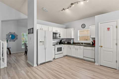 17845 Woodcrest Way, Clermont FL - photo 13 of 47