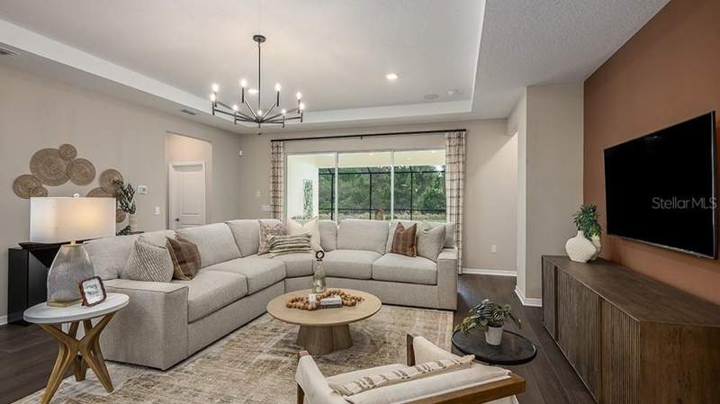 4 bedroom Single Family Residence at 777 Ladyfish Trail, The Waters At Center Lake Ranch, St Cloud — photo 3