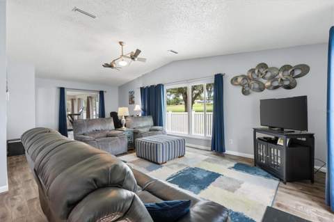 723 Heathrow Avenue, The Villages FL - photo 13 of 39