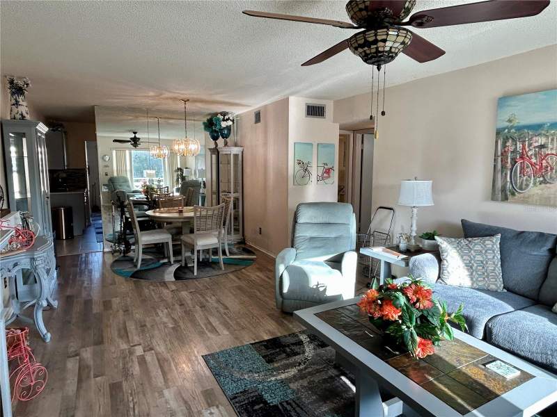 2 bedroom Condominium at 2360 Irish Lane #46, On Top Of The World, Clearwater — photo 4