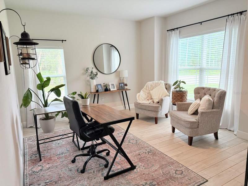 4 bedroom Single Family Residence at 3405 Vivian Road, Port Charlotte Sub 34, North Port — photo 3