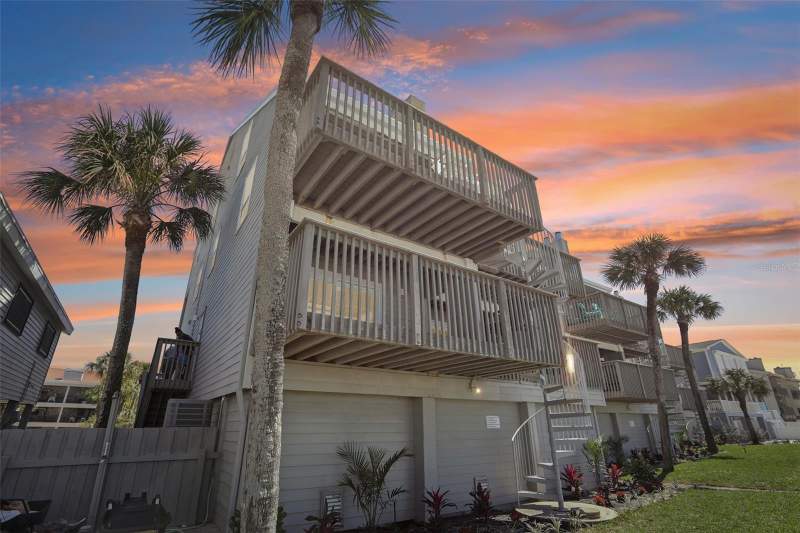 2 bedroom Townhouse at 19930 Gulf Boulevard #3B, Pelicans Pointe Beach Homes, Indian Shores — photo 2