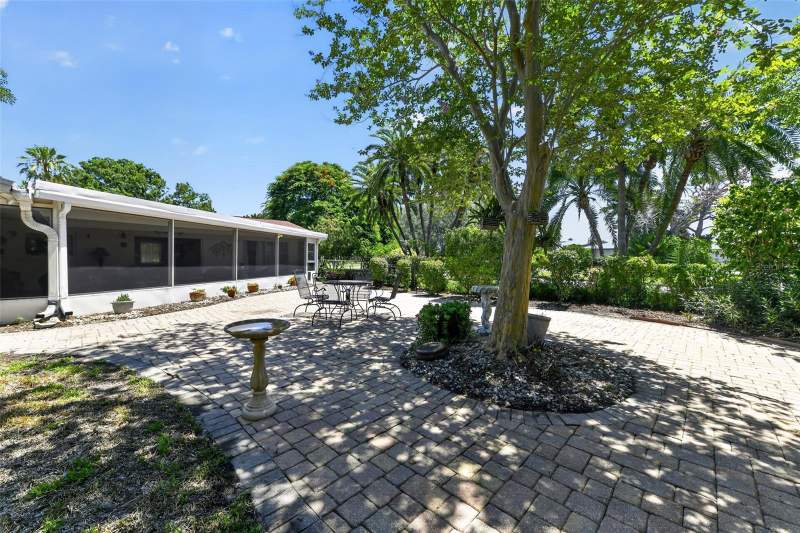 4 bedroom Single Family Residence at 100 59th Avenue, Bahama Beach Rep, St Petersburg — photo 5