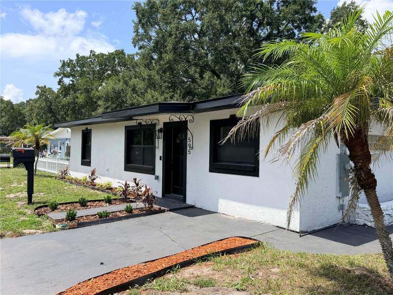 3 bedroom Single Family Residence at 595 Pine Street, Safety Harbor, Safety Harbor — photo 2