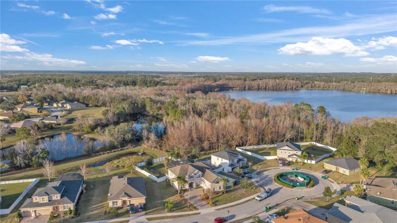 5 bedroom Single Family Residence at 3463 Creek Run Lane, Spring Ridge Estates, Eustis — photo 5