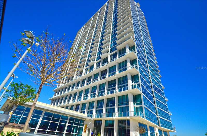 1 bedroom Condominium at 150 E Robinson Street #1415, Vue At Lake Eola, Orlando — photo 1
