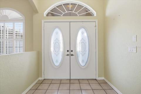 9240 Butler Boulevard, Weeki Wachee FL - photo 7 of 47