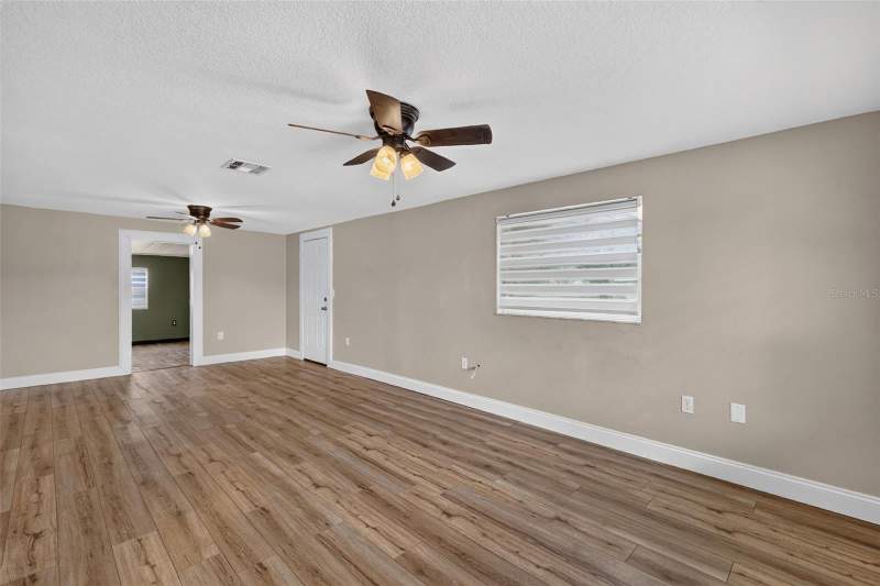 2 bedroom Single Family Residence at 1111 Dora Avenue, Tavares Tavares Heights, Tavares — photo 3