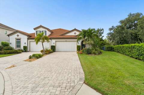 2304 Starwood Court, gated community for sale in Lakewood Ranch