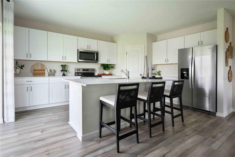 5 bedroom Single Family Residence at 33661 Noble Creek Place, Pasadena Woods, Dade City — photo 2
