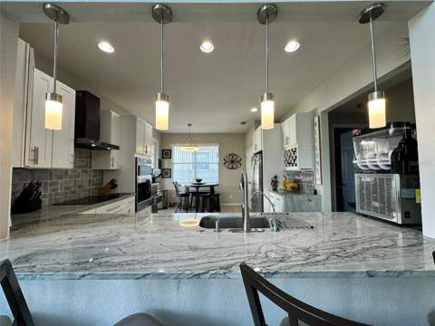 2321 Hinsdale Drive, Kissimmee FL - photo 12 of 43