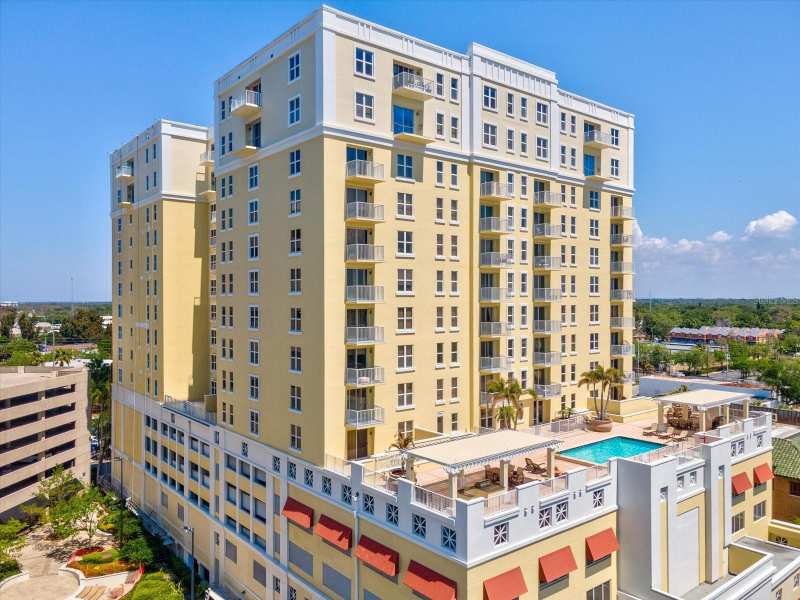 2 bedroom Condominium at 628 Cleveland Street #1011, Station Square Condo, Clearwater — photo 1