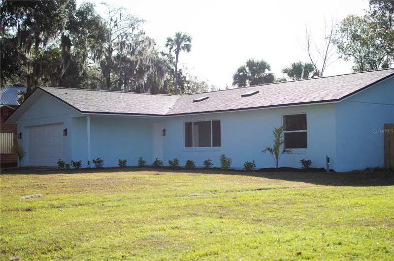 3 bedroom Single Family Residence at 168 N Cory Drive, Cory Estates, Edgewater — photo 1
