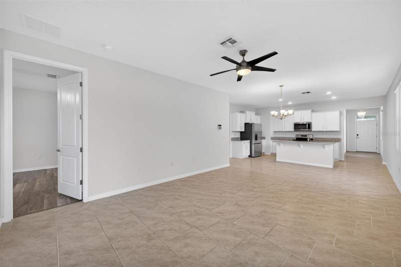 3 bedroom Single Family Residence at 17386 Blazing Star Circle, Palms At Serenoa, Clermont — photo 5