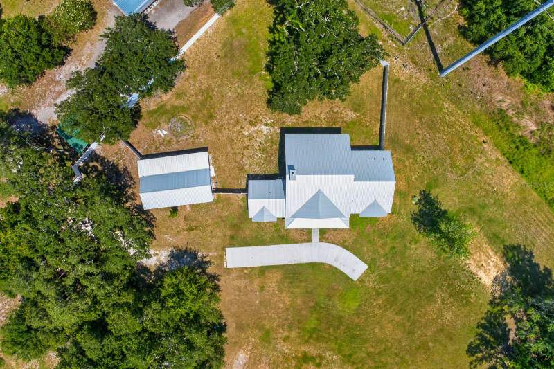 3 bedroom Single Family Residence at 10704 Tami Trail, Lakewood Acres, Hudson — photo 3
