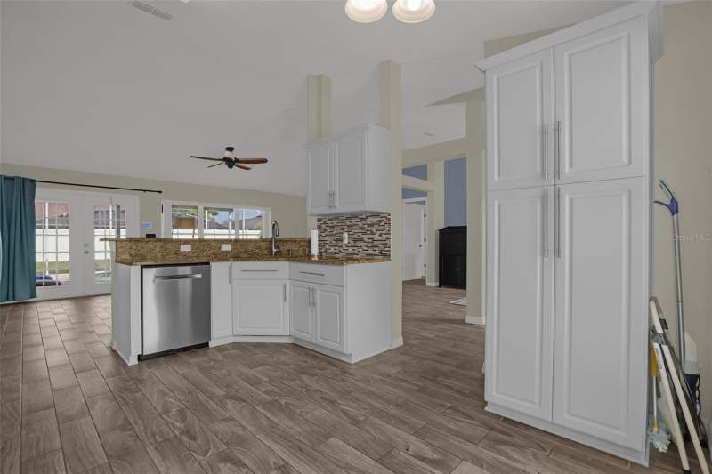 3 bedroom Single Family Residence at 1601 Ross Drive, Deltona Lakes Unit 31, Deltona — photo 5