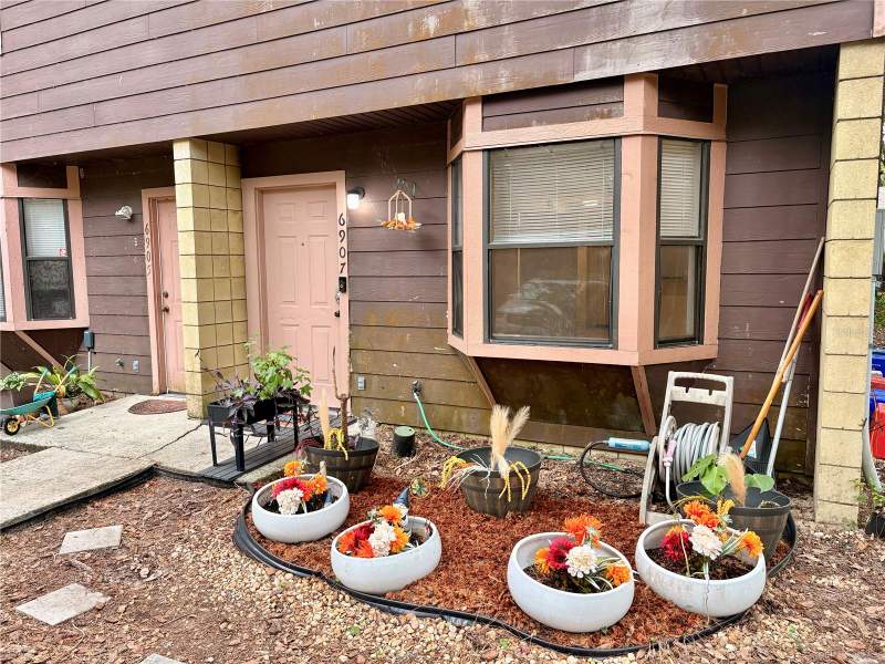 2 bedroom Townhouse at 6907 SW 44th Avenue, Greenleaf Unit 1 Rep 2, Gainesville — photo 4