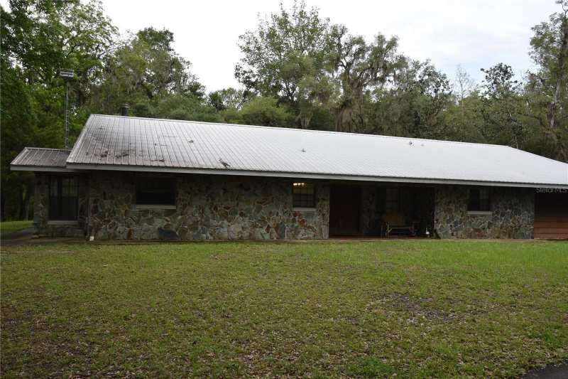 2 bedroom Single Family Residence at 8650 NW 136th Avenue, Chiefland, Chiefland — photo 1