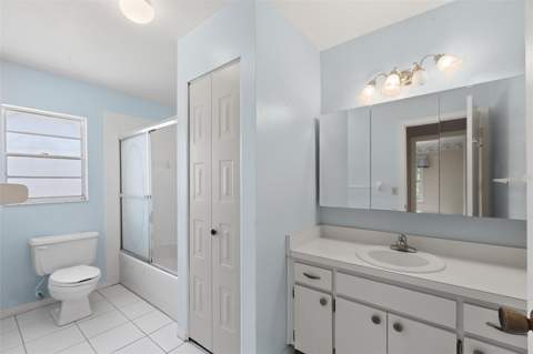 1027 Bluewater Drive, Sun City Center FL - photo 24 of 42