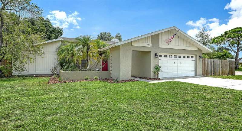 3 bedroom Single Family Residence at 1551 Georgetowne Lane, Georgetowne, Sarasota — photo 1
