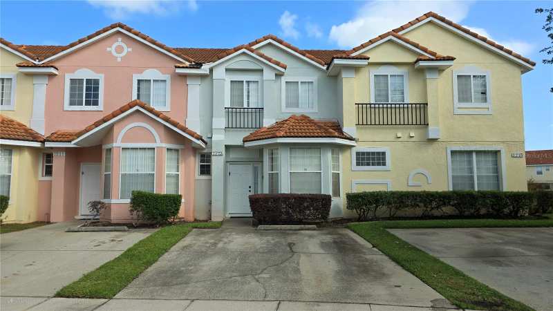 3 bedroom Townhouse at 1213 South Beach Circle, Fiesta Key, Kissimmee — photo 1