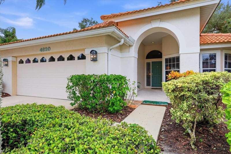 2 bedroom Single Family Residence at 4620 Deer Trail Boulevard, Villas At Deer Creek, Sarasota — photo 2