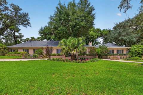 602 S Riverhills Drive, home for sale in Temple Terrace 33617