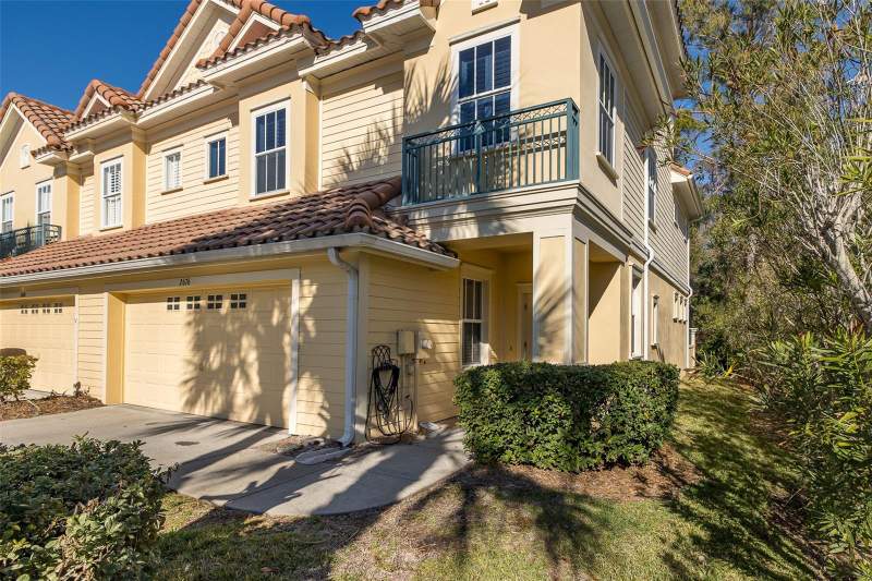 4 bedroom Townhouse at 2676 Tanglewood Trail, Tanglewood Twnhms, Palm Harbor — photo 2