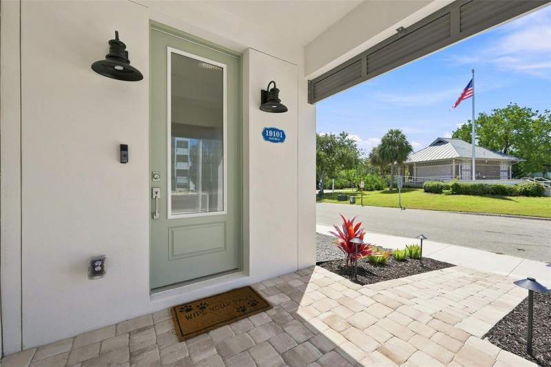3 bedroom Single Family Residence at 19101 Gulf Boulevard, Gulf View Cabin Villa, Indian Shores — photo 3