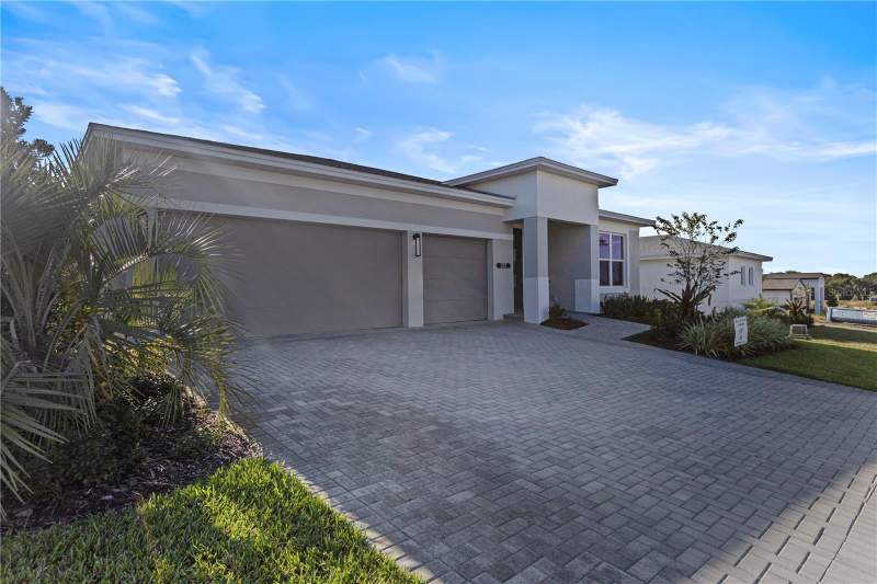 3 bedroom Single Family Residence at 1727 Point Grace Road, Cresswind At Lake Harris, Tavares — photo 2